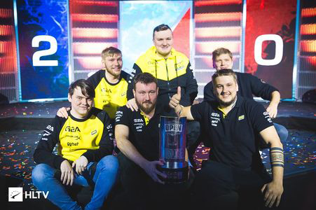 他则展现出 他则展现出