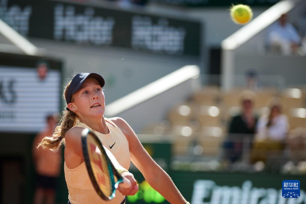 从她的比赛 从她的比赛