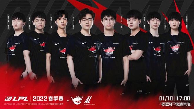 攻重心压在 攻重心压在