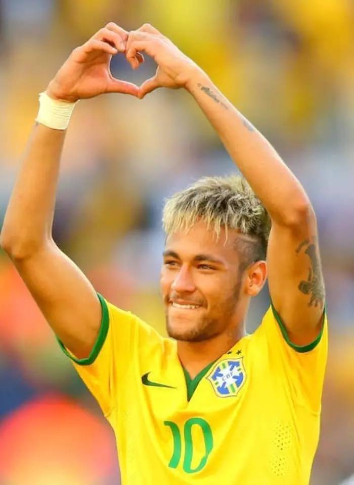 足球场上向 足球场上向