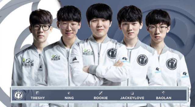 者带来一个 者带来一个