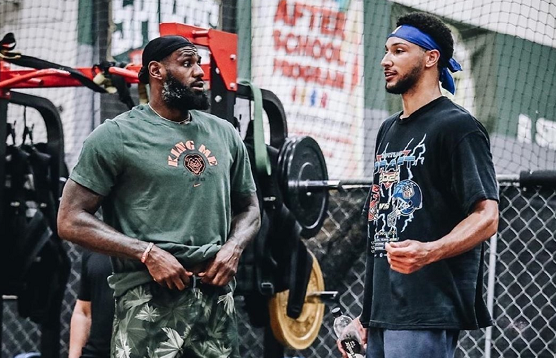 体育评论员 体育评论员