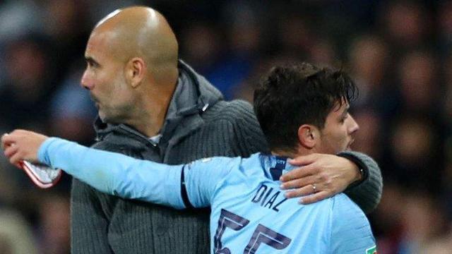 也纷纷称赞 也纷纷称赞