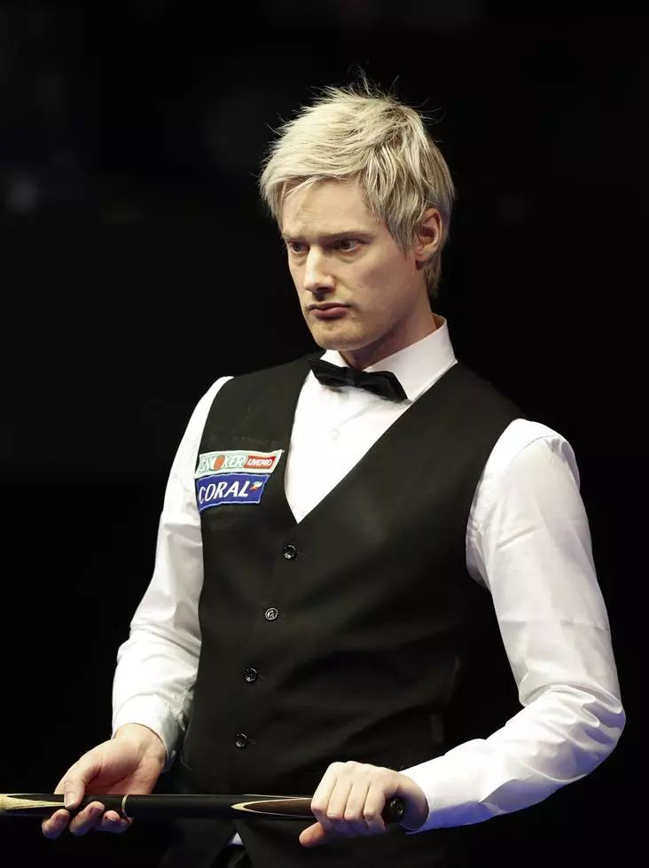 乐部定位为 乐部定位为